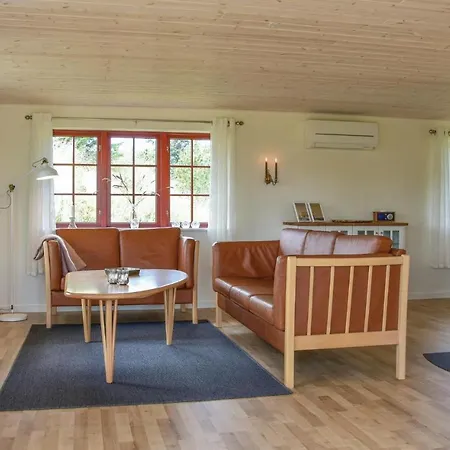 Ferienhaus Two-bedroom Holiday In