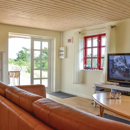 Two-bedroom Holiday In Ferienhaus *